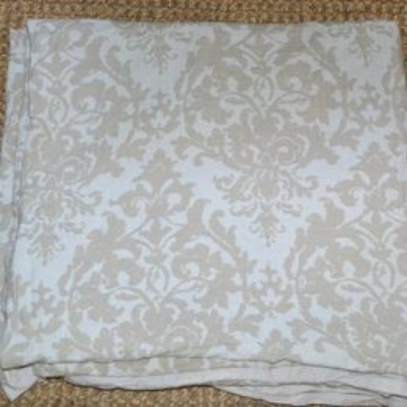 Pottery Barn Bedding Pottery Barn Jacquard Medallion Queen